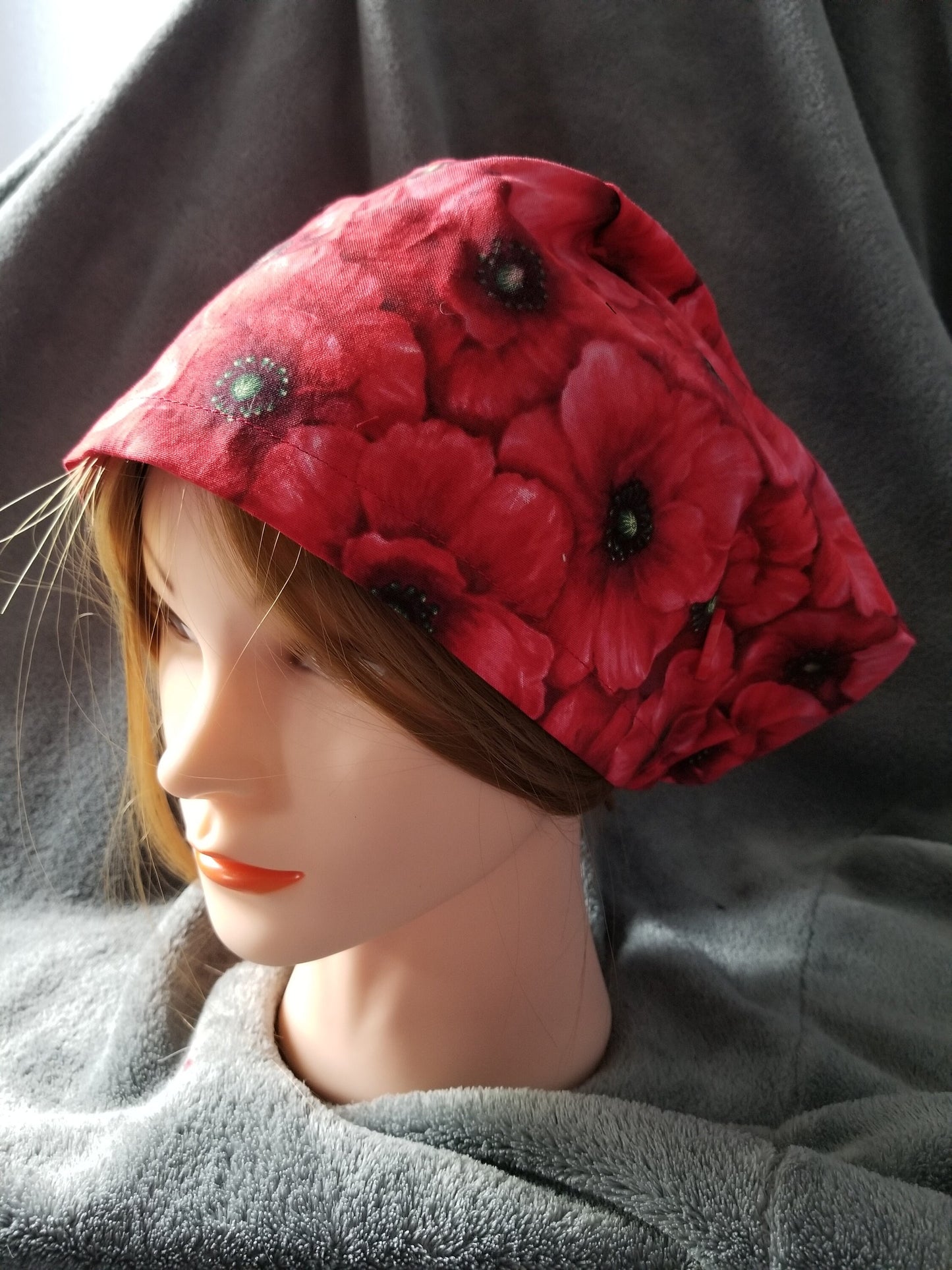 Pixie Style Scrub Cap Red Poppies, Euro Style Scrub Cap