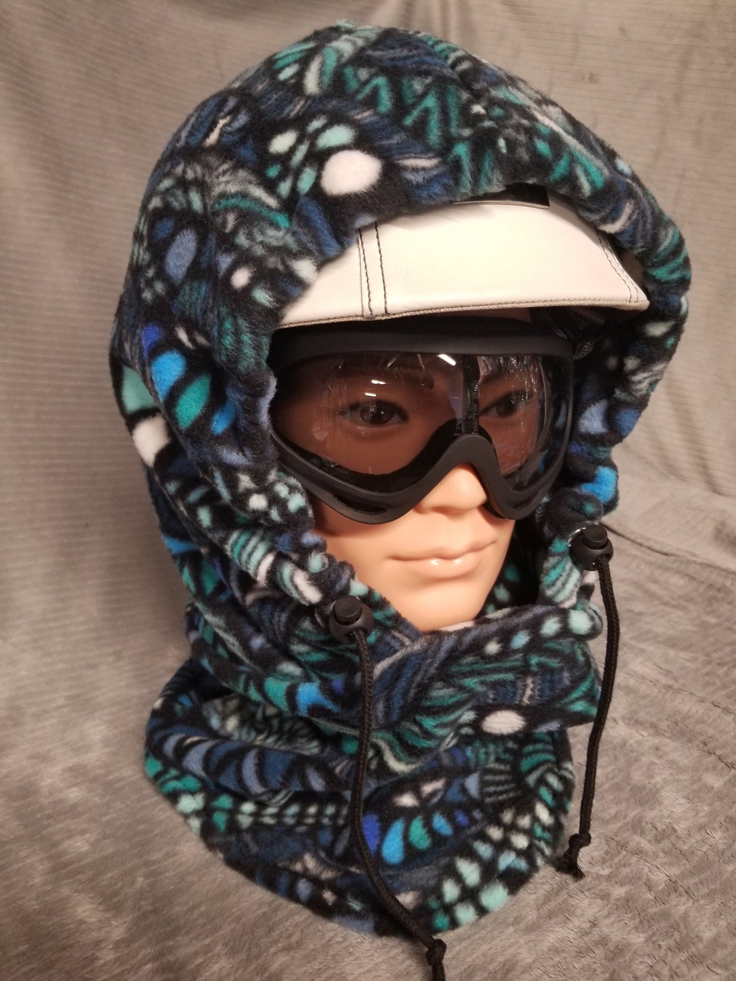 Zentangle Blues Print Anti Pill Fleece Extra Large Ski Helmet Cover