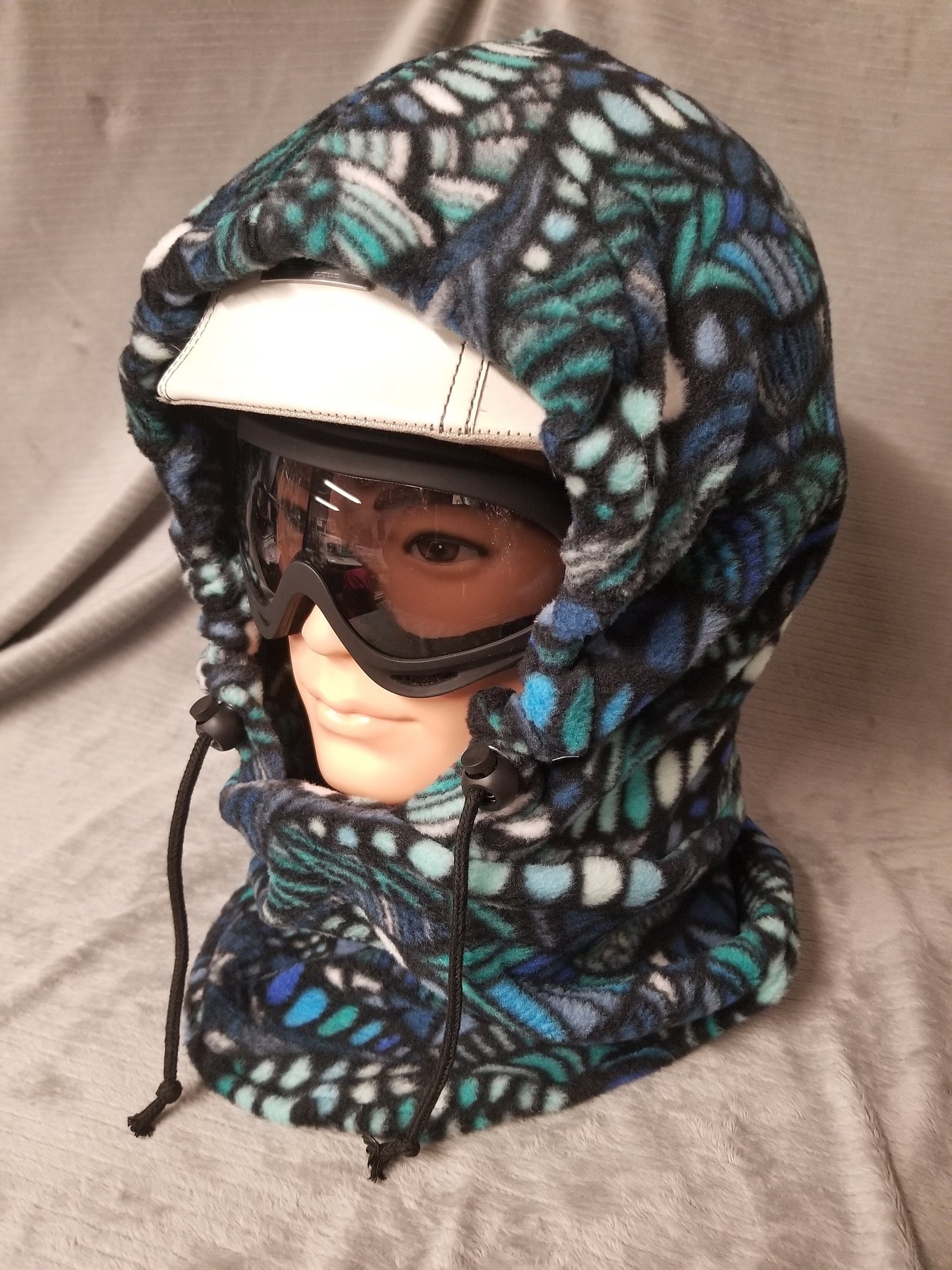 Zentangle Blues Print Anti Pill Fleece Extra Large Ski Helmet Cover