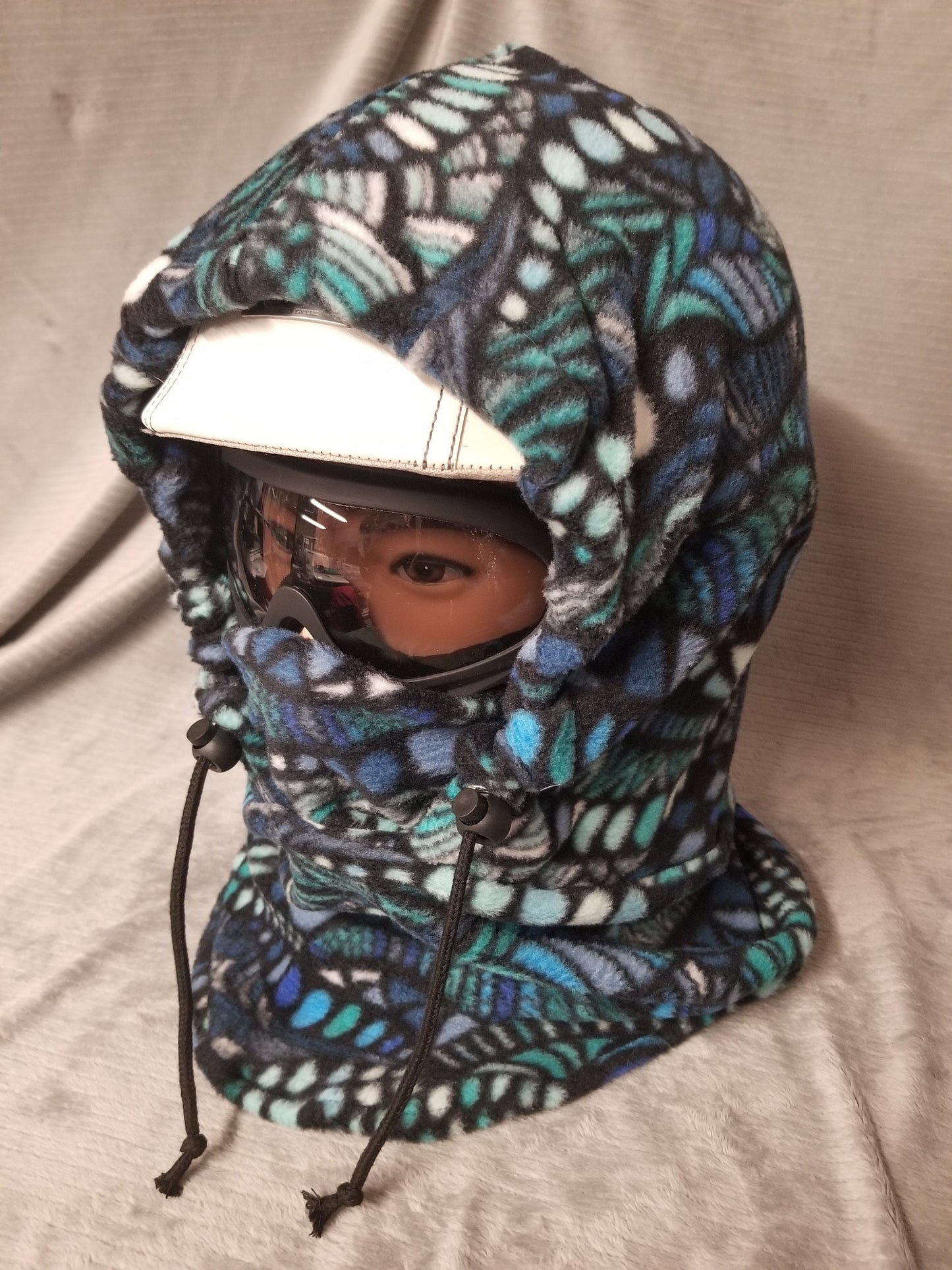 Zentangle Blues Print Anti Pill Fleece Extra Large Ski Helmet Cover