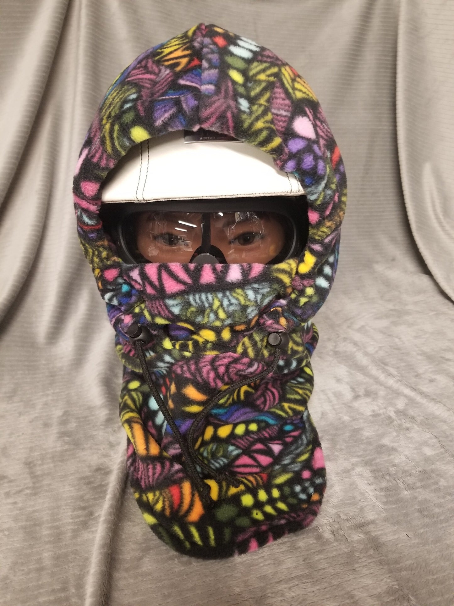 Zentangle Rainbow Print Anti Pill Fleece Extra Large Ski Helmet Cover