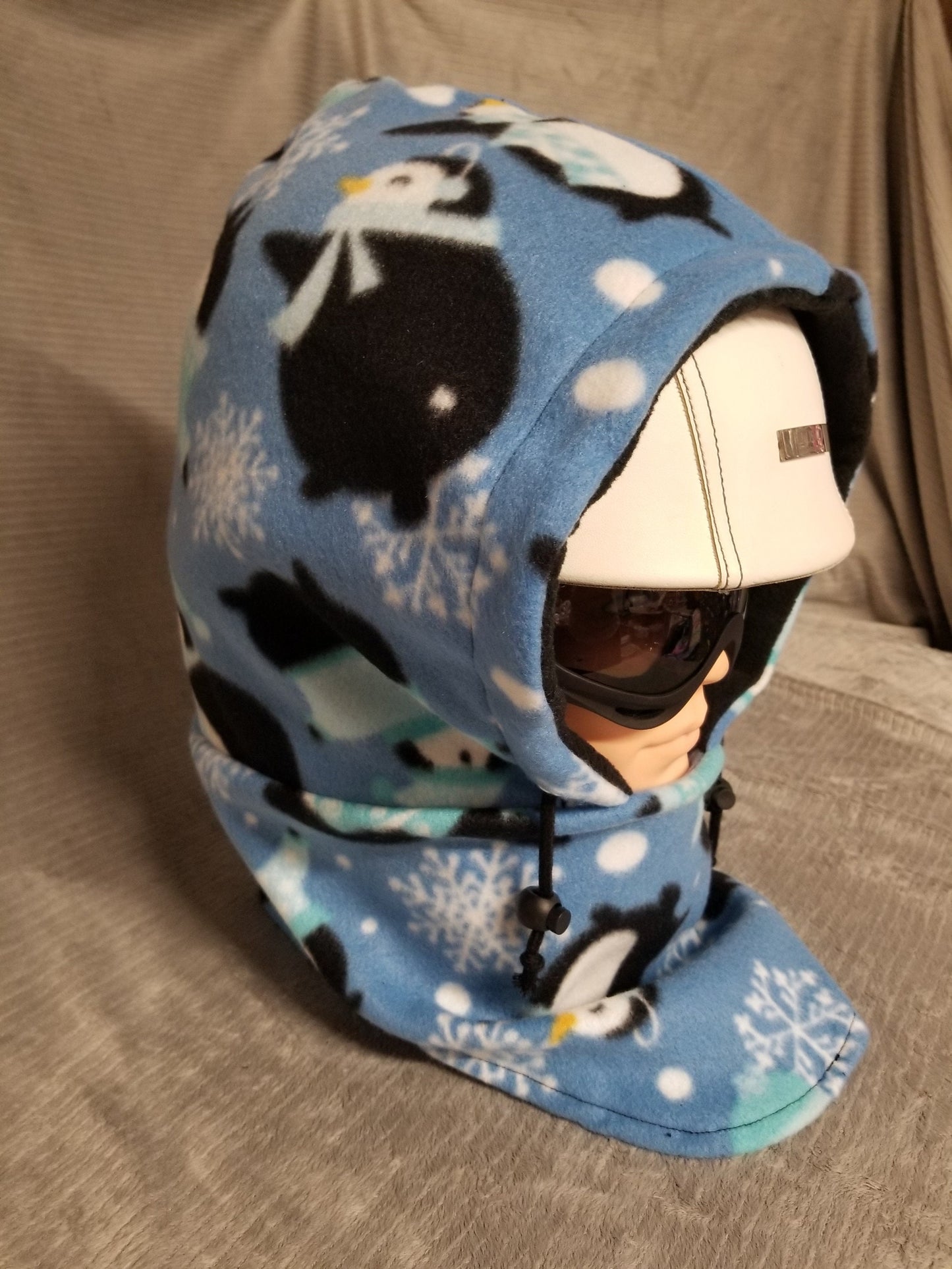 Penguins Print Blizzard Fleece with Black Anti Pill Fleece Lining Ski Helmet Cover