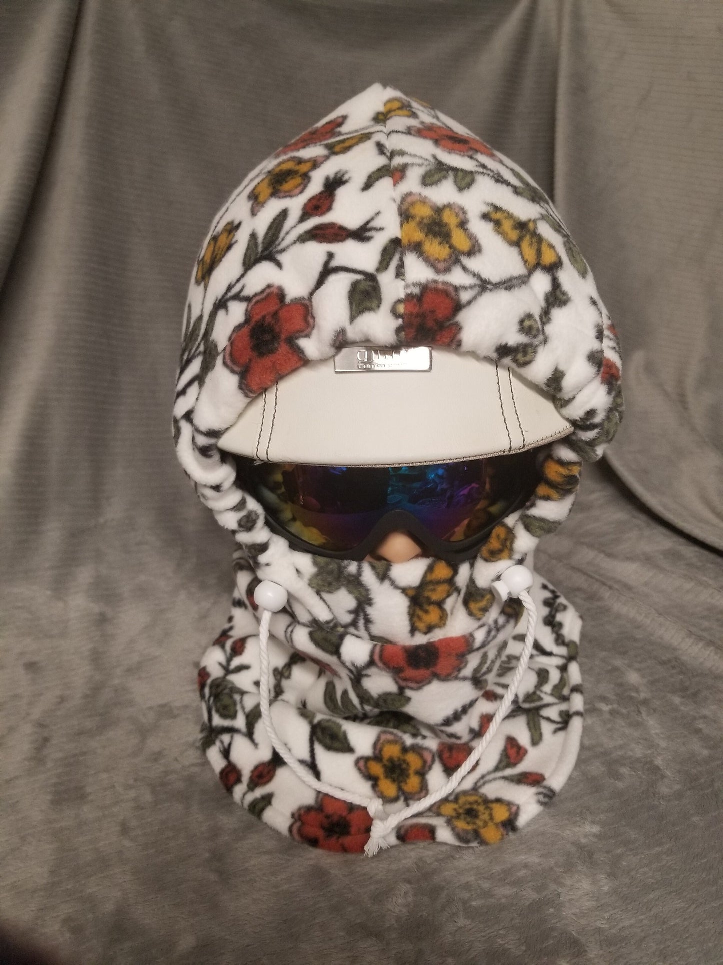 Cottage Floral Luxe Fleece Large Ski Helmet Cover