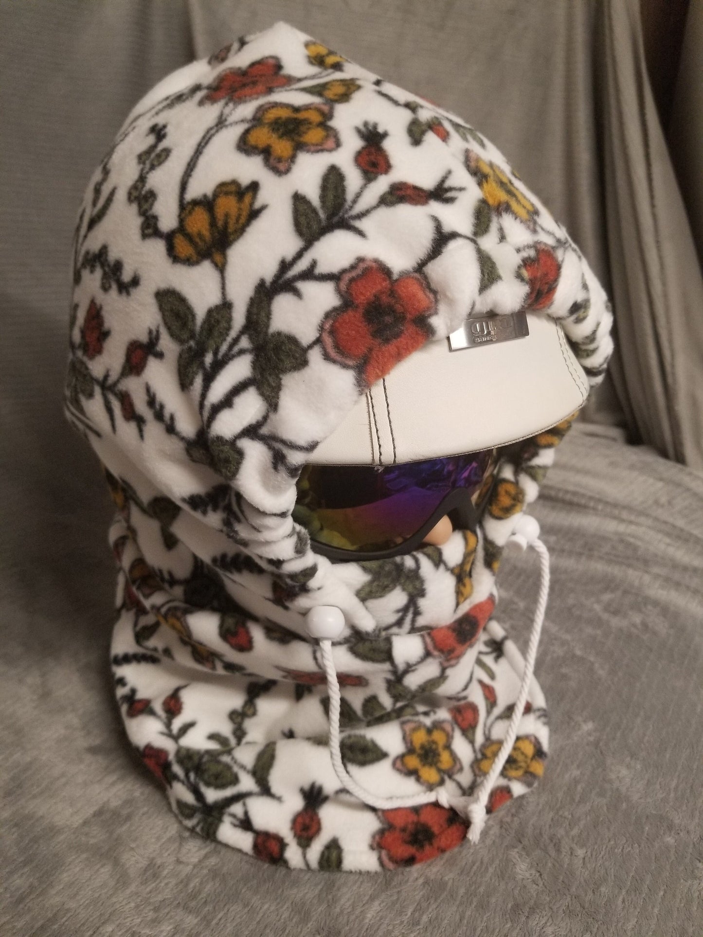 Cottage Floral Luxe Fleece Large Ski Helmet Cover