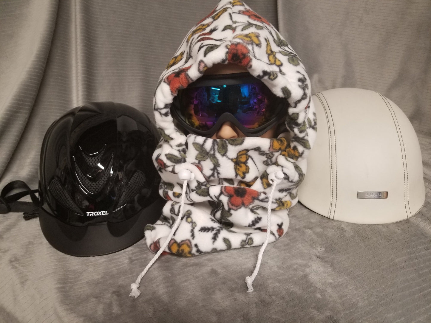Cottage Floral Luxe Fleece Large Ski Helmet Cover