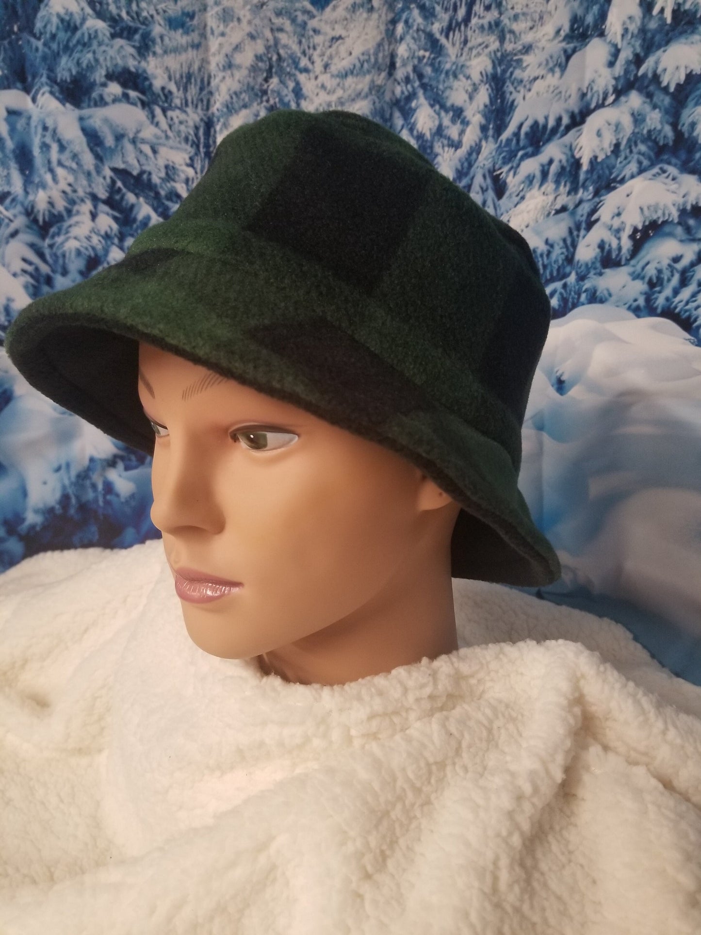 Green and Black Buffalo Check Fleece Winter Bucket Hat