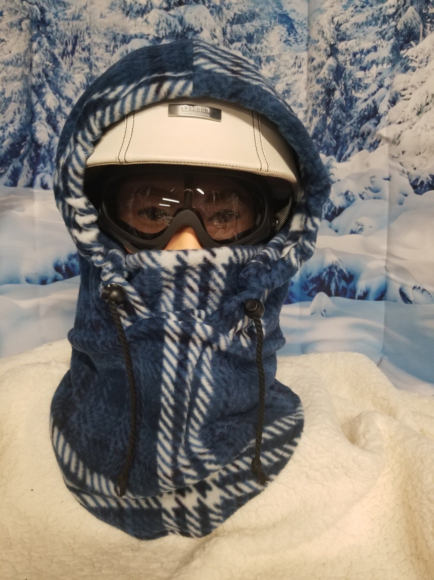 Blue Plaid Print Anti Pill Fleece Extra Large Ski Helmet Cover