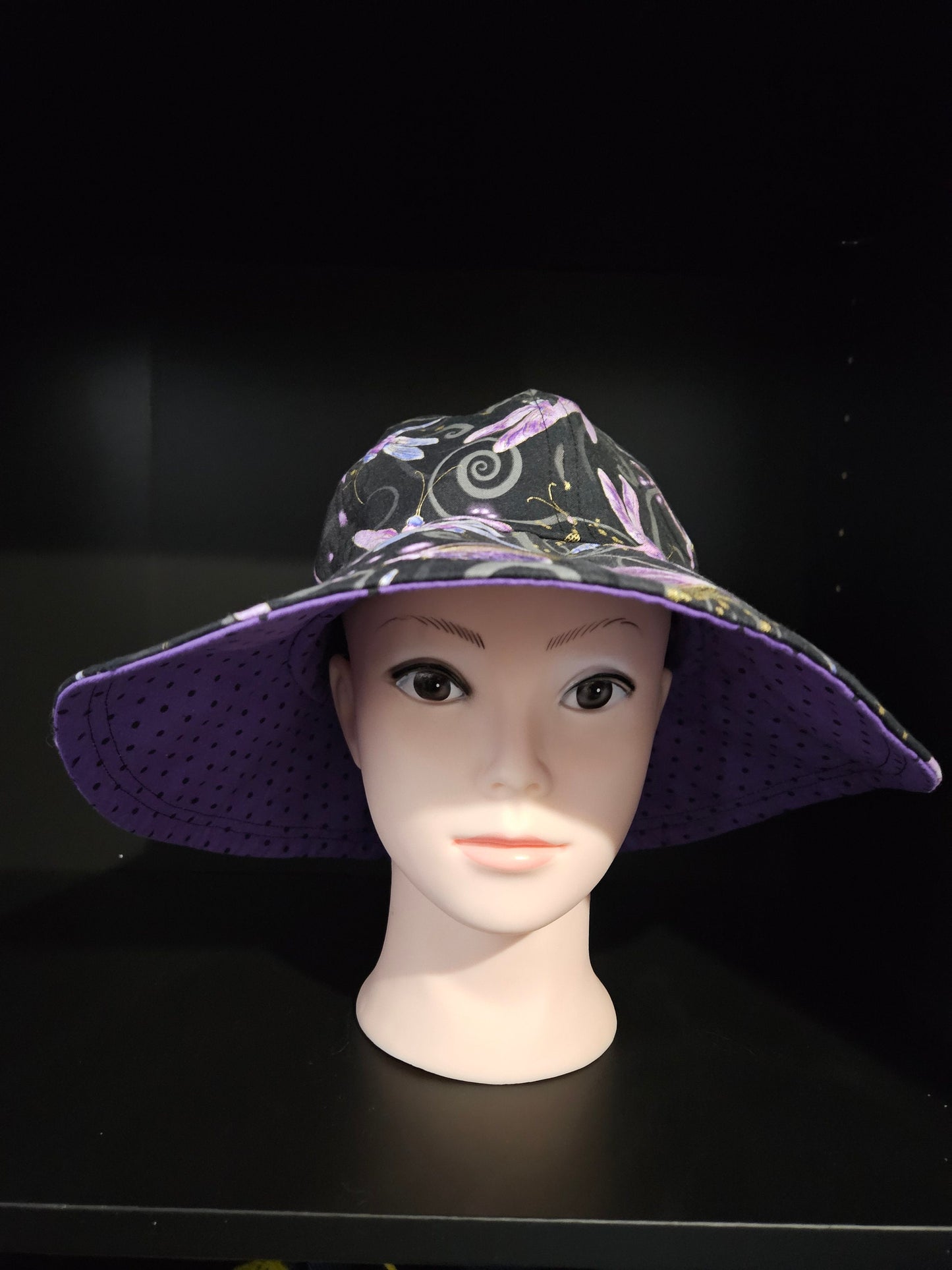 Dragonfly Print Reversible Black Polka Dots on Purple Background Sun Hat, Wide Brim Cotton Summer Hat, Summer Floppy Hat, Reversible Hat