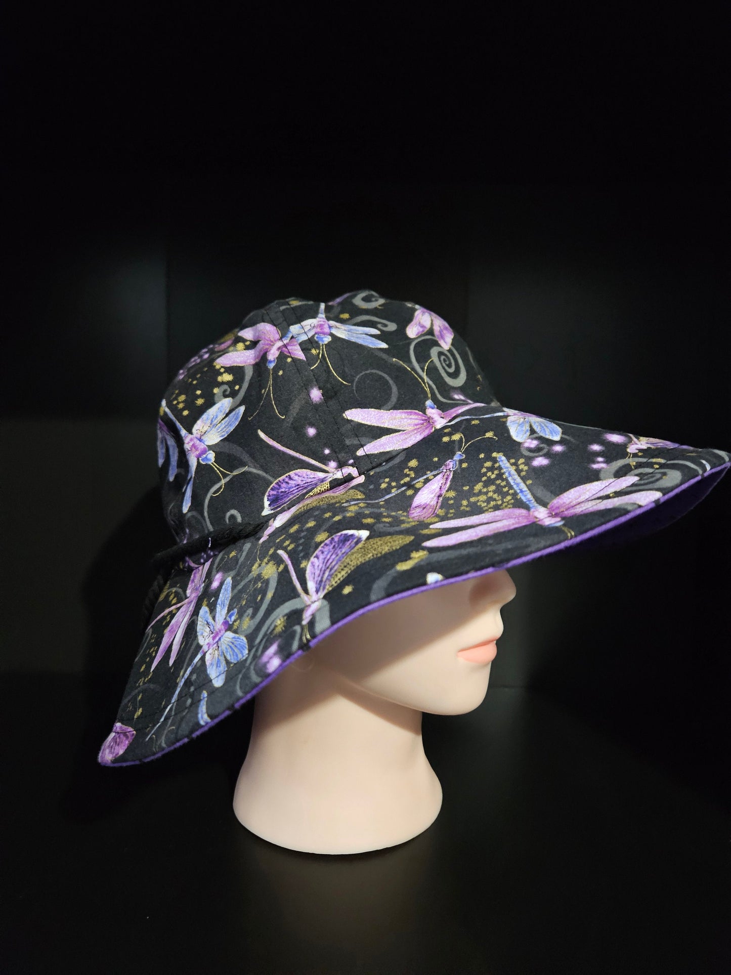 Dragonfly Print Reversible Black Polka Dots on Purple Background Sun Hat, Wide Brim Cotton Summer Hat, Summer Floppy Hat, Reversible Hat