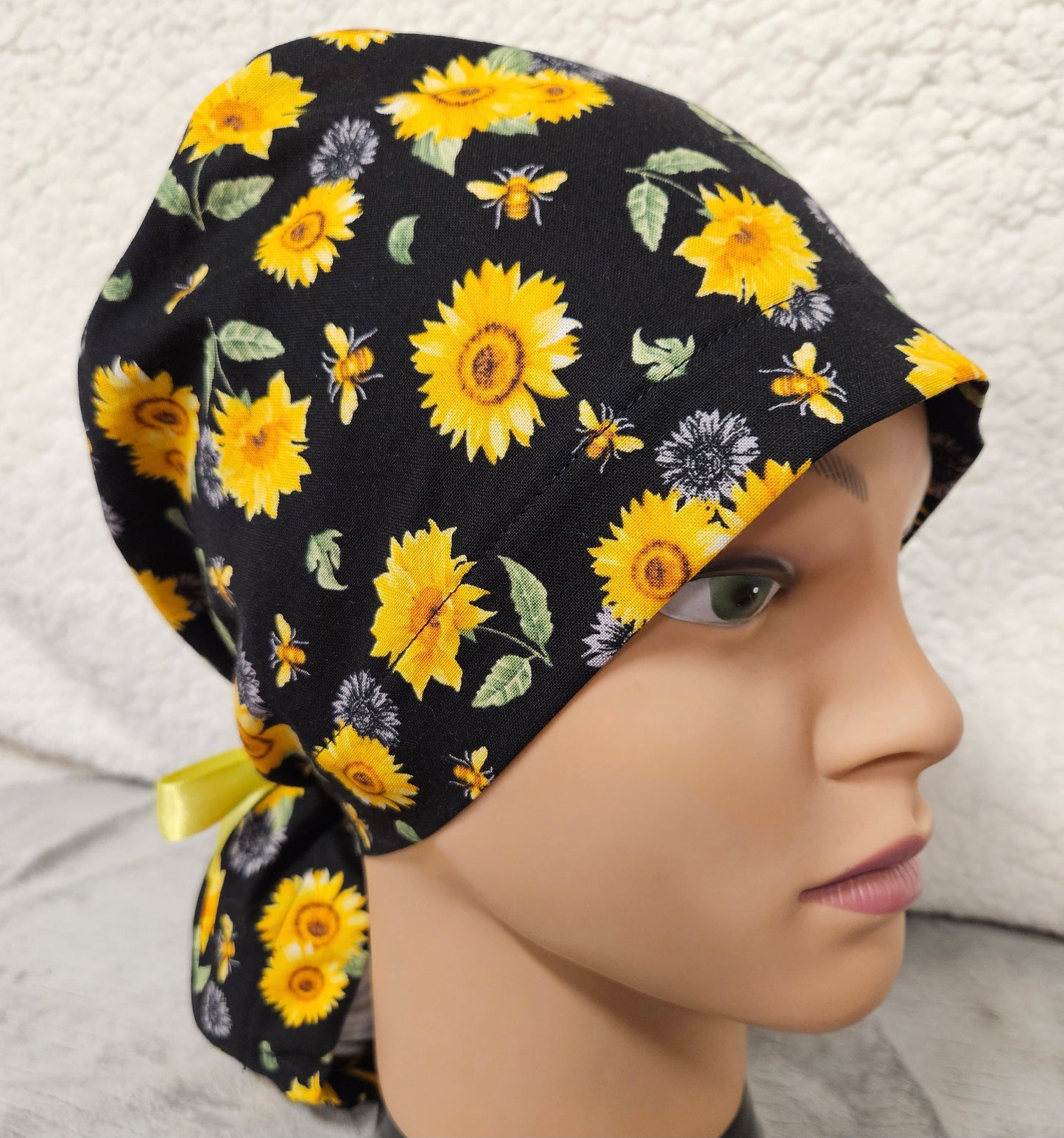Sunflower Print Ponytail Pouch Scrub Cap Normal Volume Hair Size