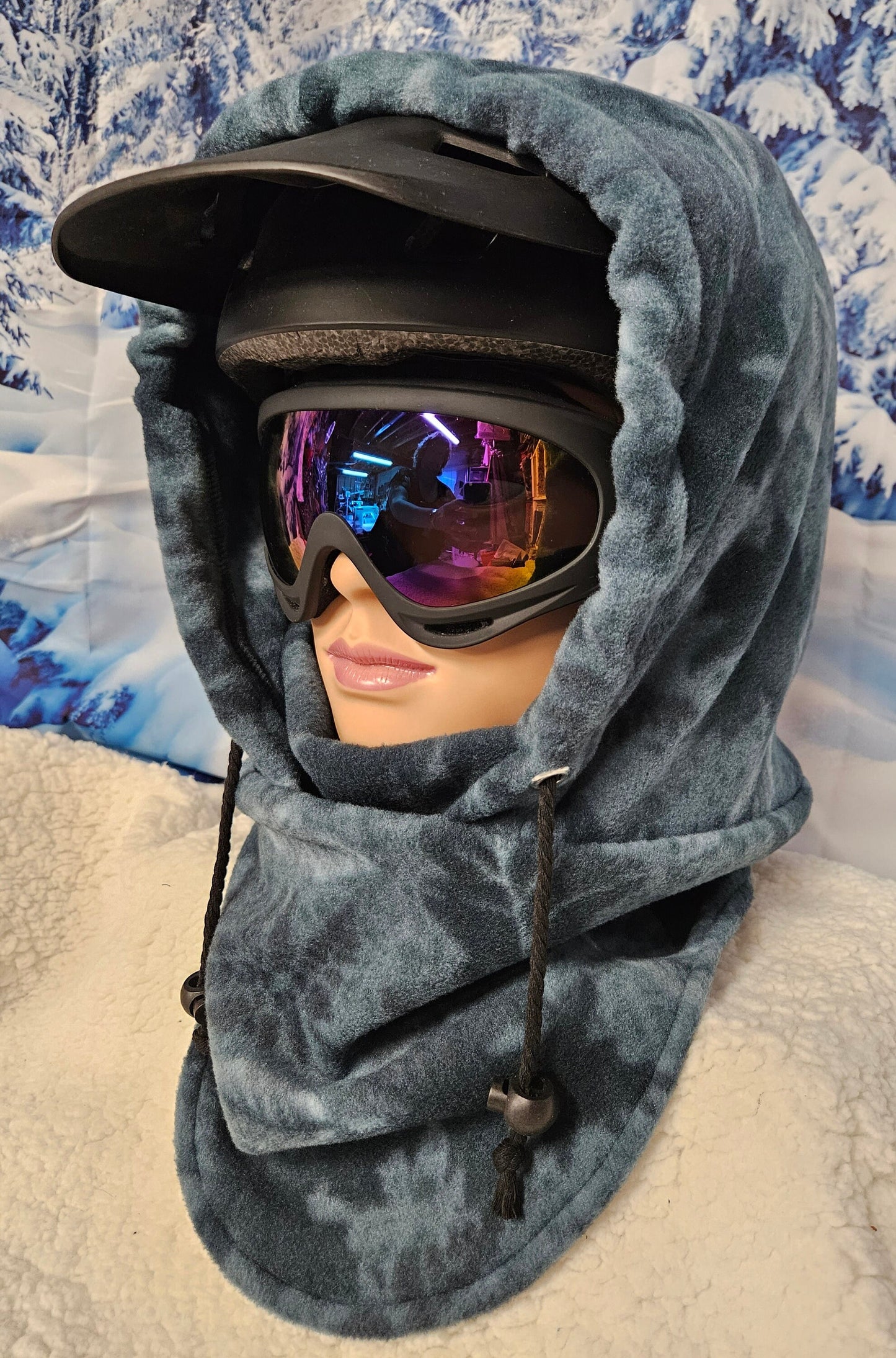 Tonal Teal Leaves Anti Pill Fleece Large Ski Helmet Cover