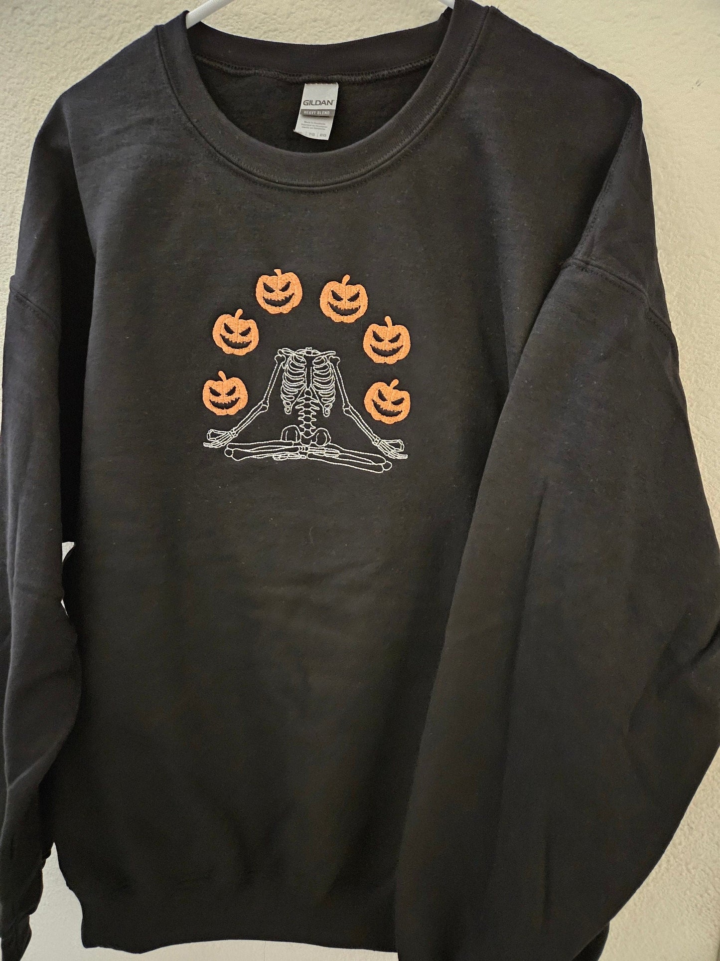 Skeleton Juggling Pumpkins Sweatshirt, Skeleton Hoodie, Skeleton Costume, Funny Skeleton Shirt, Pumpkin Head, Pumpkin Shirt, Juggling Shirt