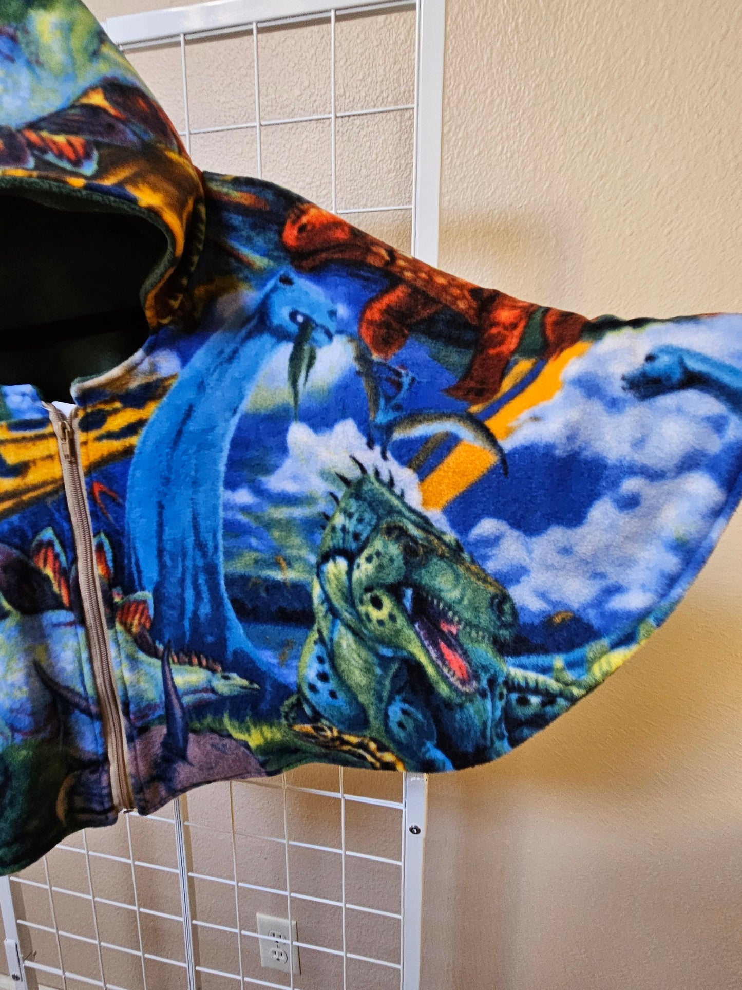 Dinosaurs Print Poncho, Car Seat Poncho, Toddler Poncho; zippered cape