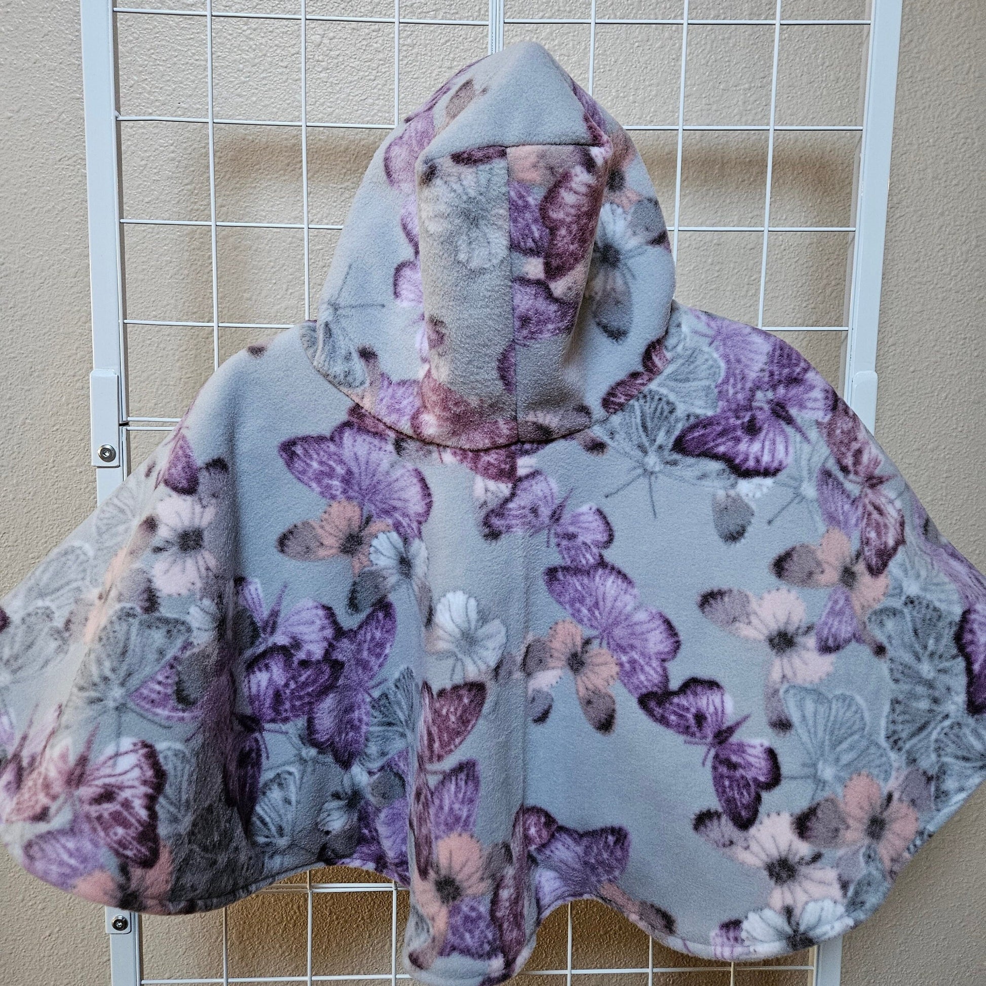 Butterflies Poncho, Car Seat Poncho, Toddler Poncho; Purple and Gray Butterflies; zippered cape