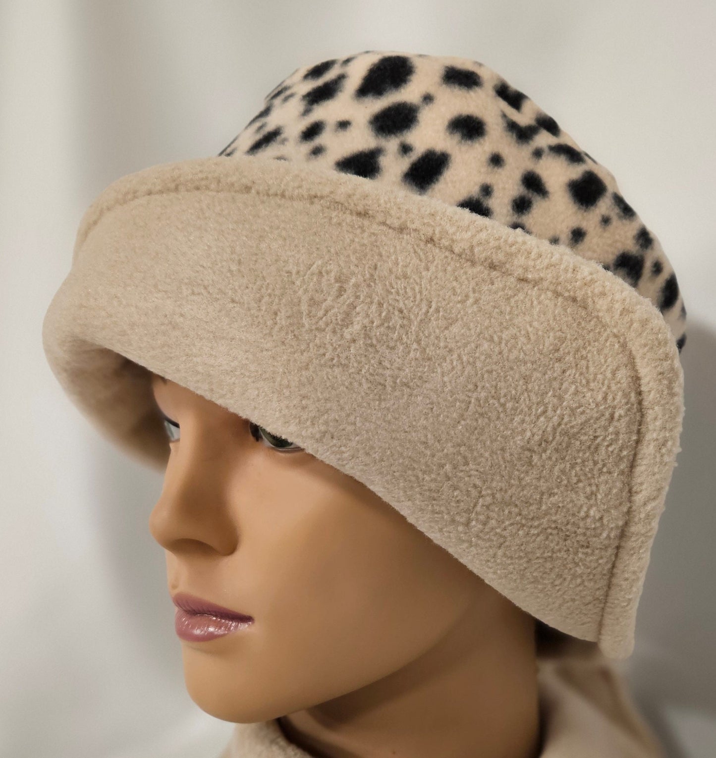 Black Spots Print Anti Pill Fleece Winter Flapper Hat