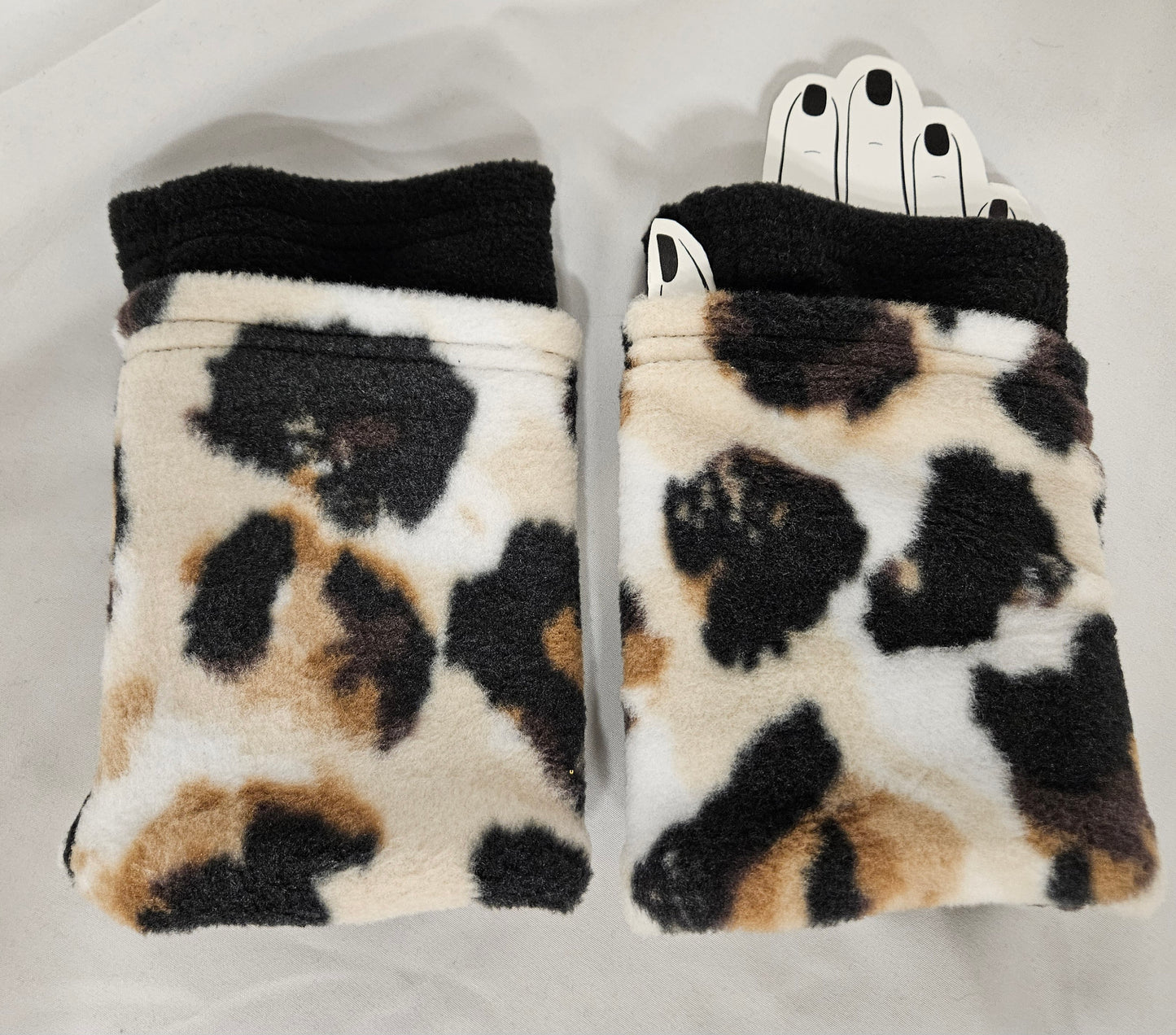 Animal Spots Print Fleece Fingerless Gloves With Black Liner
