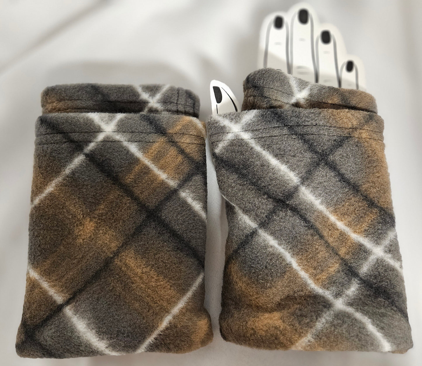 Brown Plaid Anti Pill Fleece Winter Rosie Cap