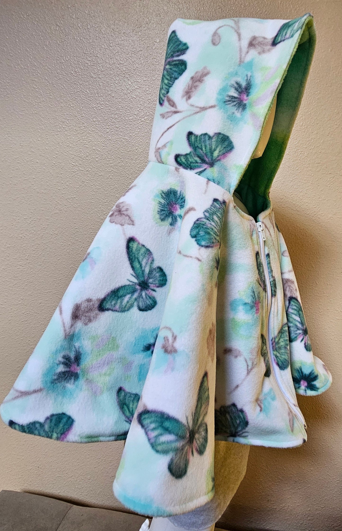 Butterflies Poncho, Car Seat Poncho, Toddler Poncho; Blue Green Butterflies; zippered cape