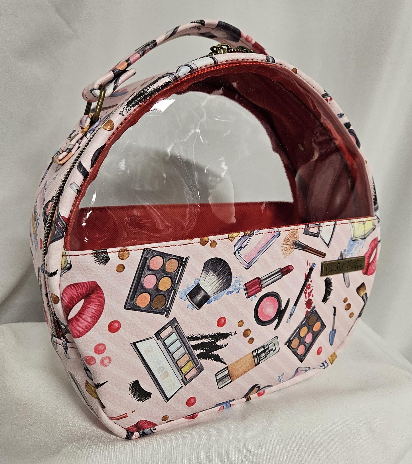 Glam n go Cosmetic Bag; make up bag, travel bag