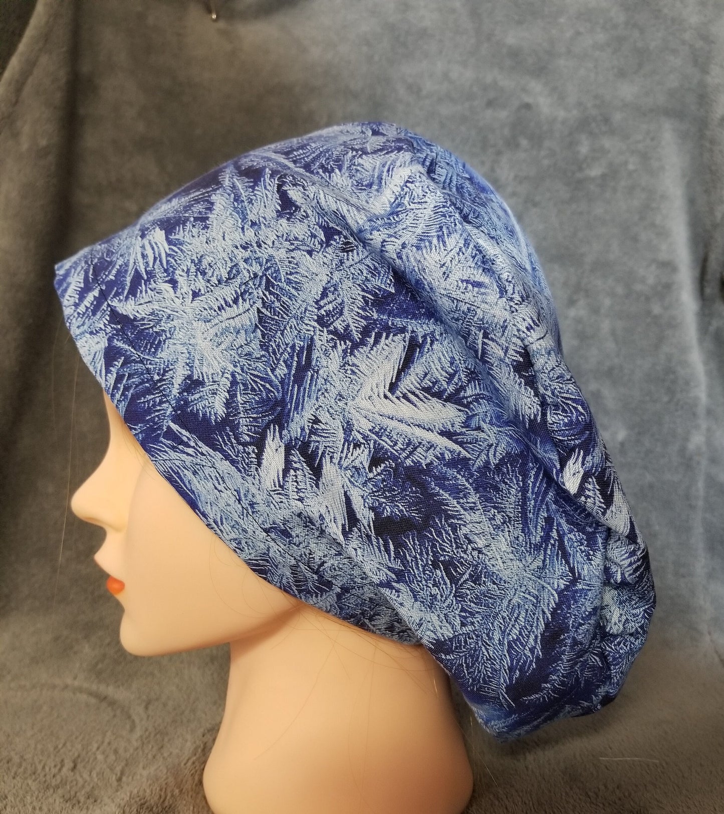Frosted Pine Needles Print Winter Style Pixie Style Scrub Cap, Euro style scrub cap