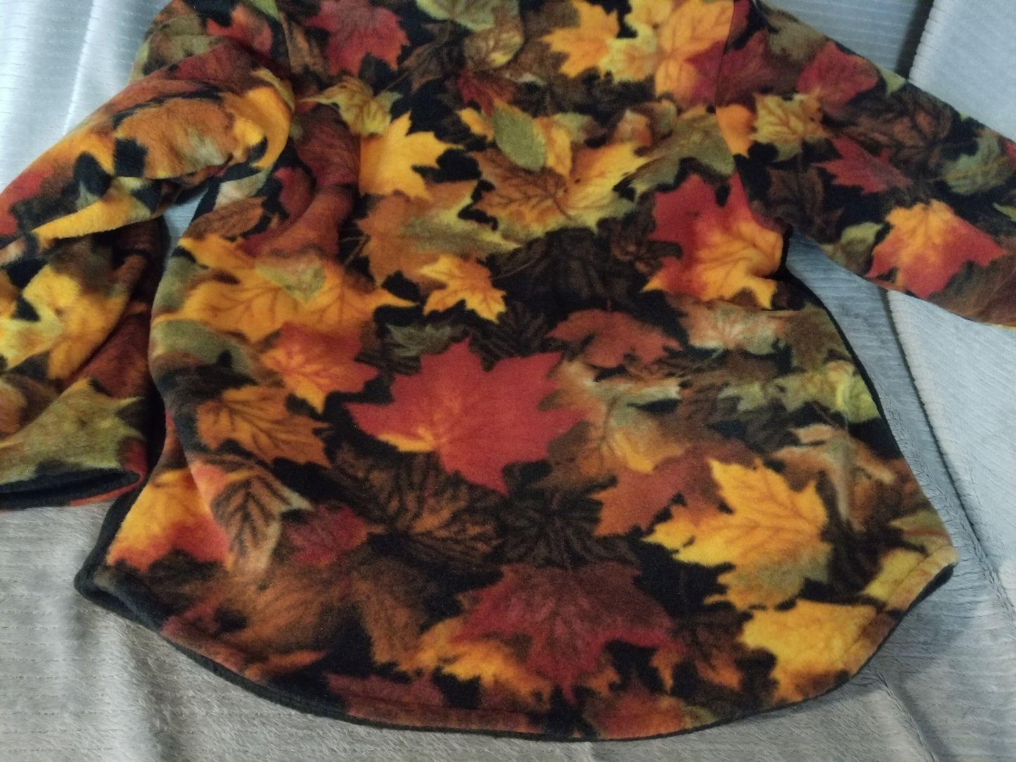 Fall Leaves Print Anti Pill Fleece Hooded Jacket with Black Anti Pill Fleece Lining Size 5, Warm Hooded Fleece Jacket with Pockets