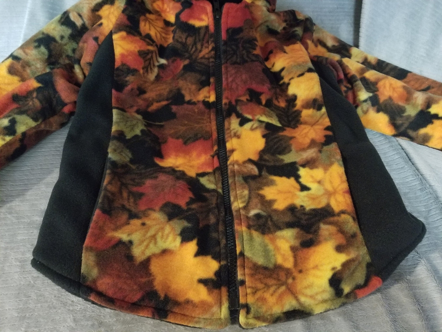 Fall Leaves Print Anti Pill Fleece Hooded Jacket with Black Anti Pill Fleece Lining Size 5, Warm Hooded Fleece Jacket with Pockets