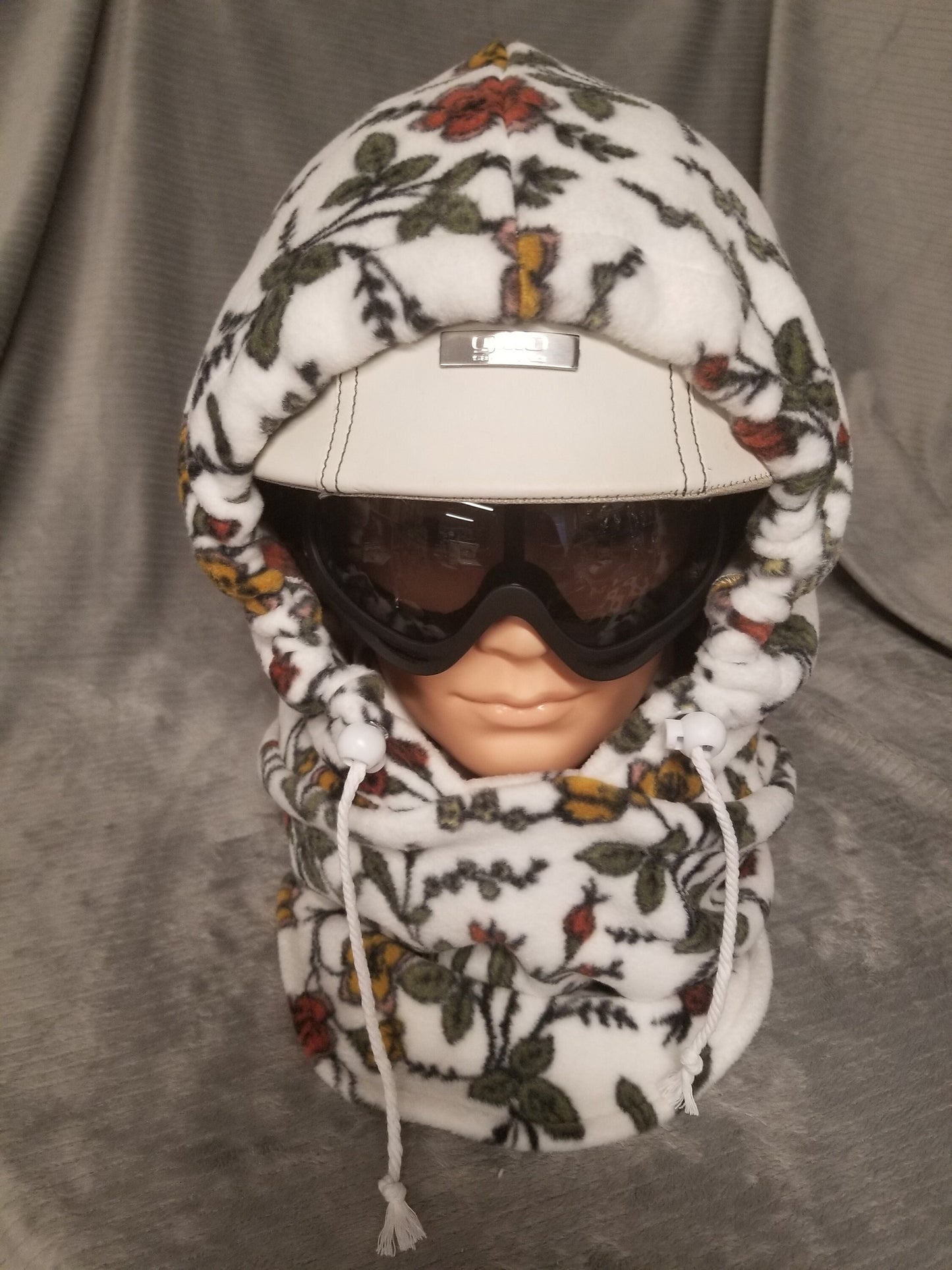 Cottage Floral Luxe Fleece Extra Large Ski Helmet Cover
