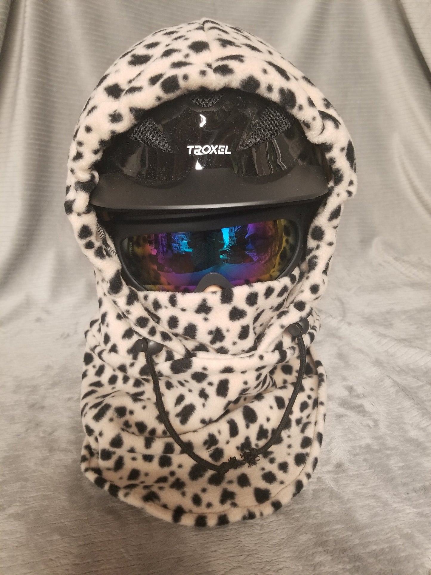 Black Spots on Beige Background Anti Pill Fleece Large Ski Helmet Cover