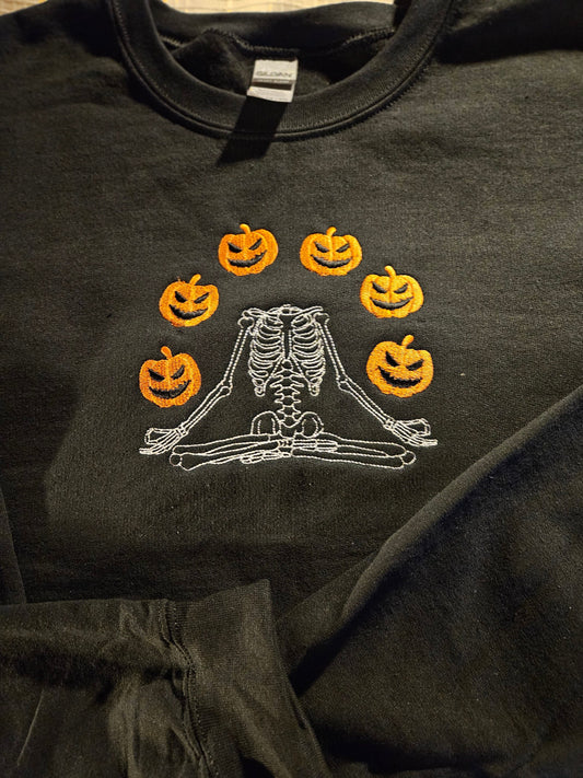 Skeleton Juggling Pumpkins Sweatshirt, Skeleton Hoodie, Skeleton Costume, Funny Skeleton Shirt, Pumpkin Head, Pumpkin Shirt, Juggling Shirt