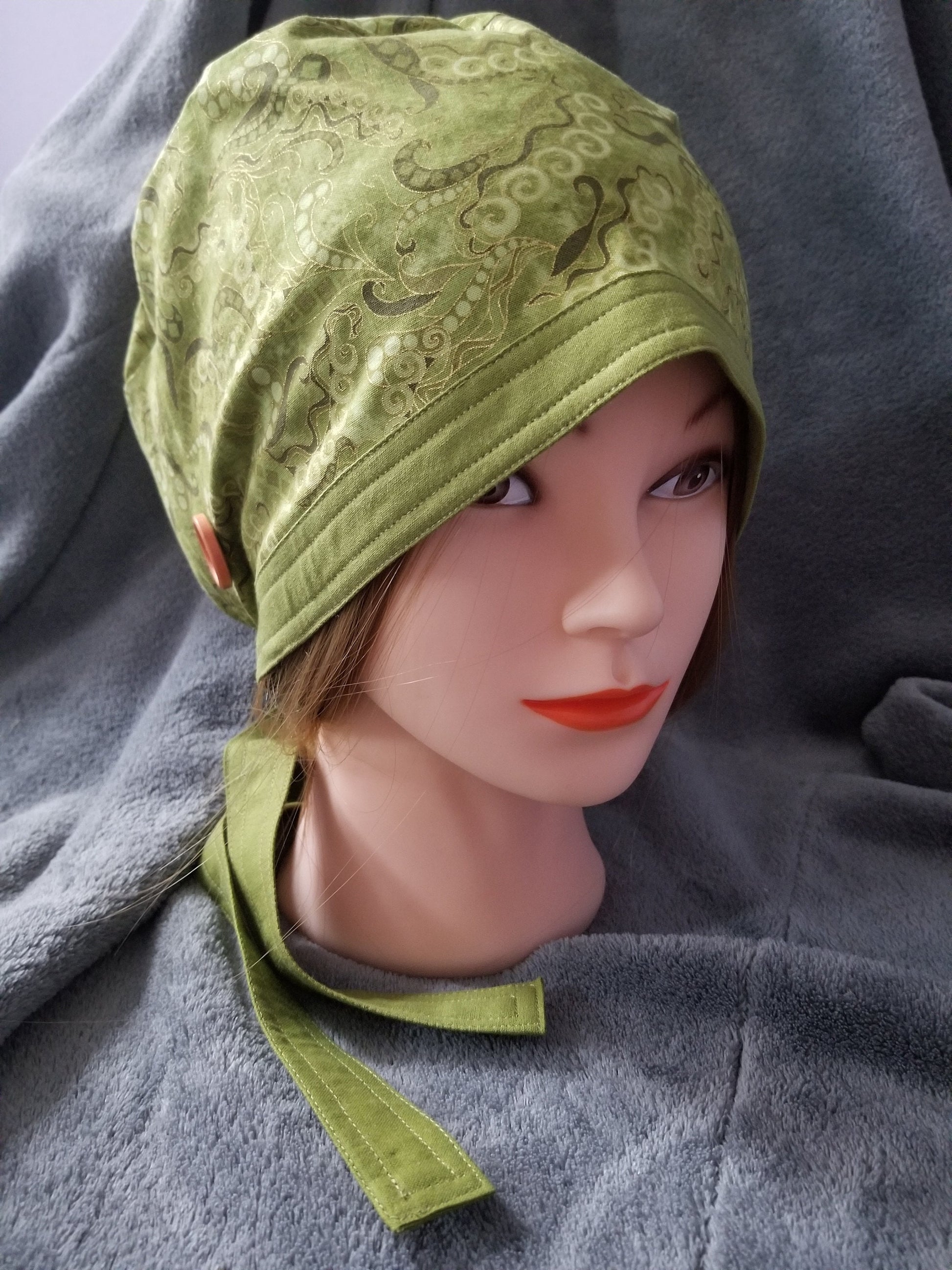 Green Paisley with Ribbon Ties Scrub Cap, Euro Style Scrub Cap