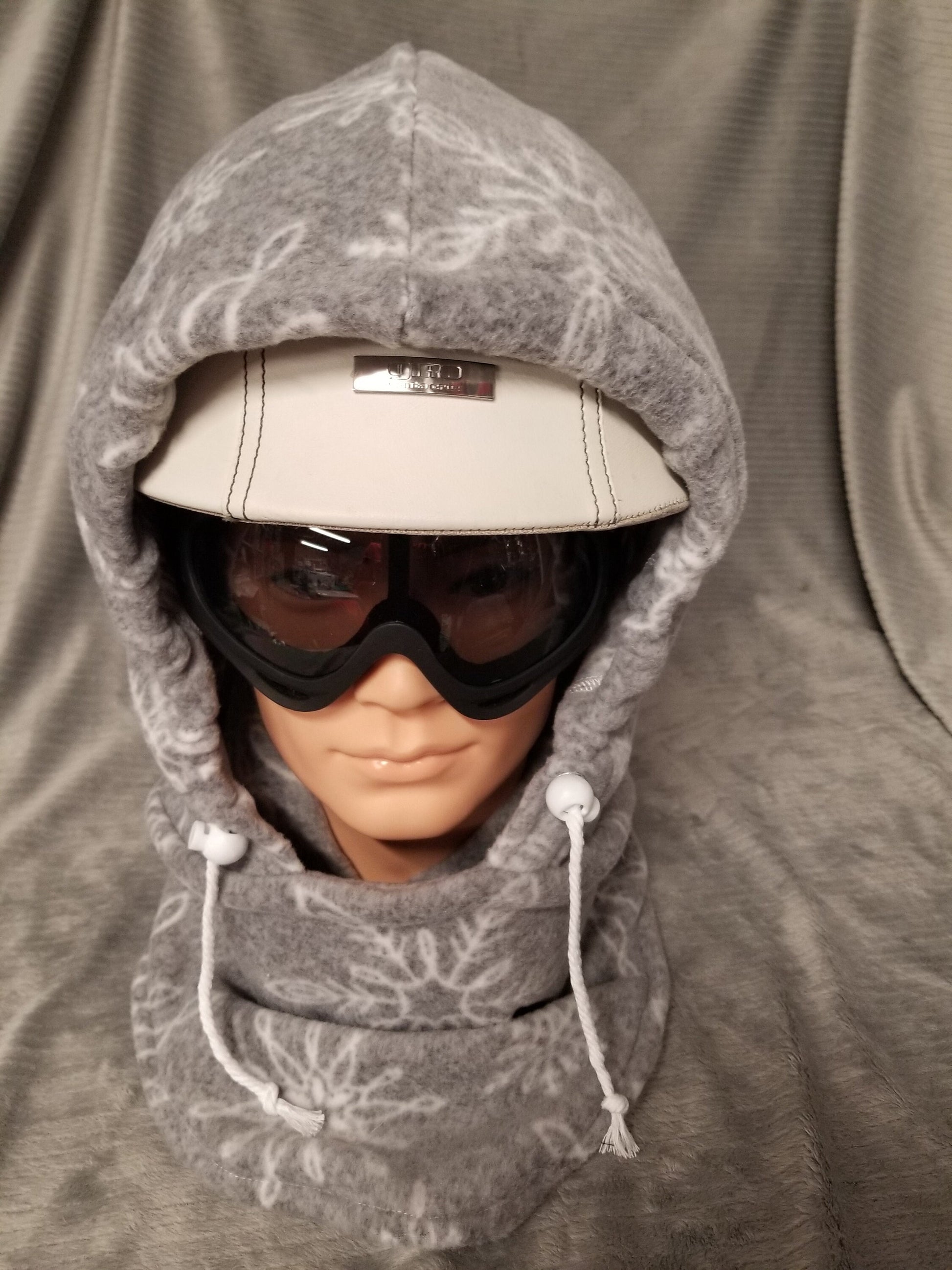 Light Gray with White Snowflakes Print Extra Large Anti Pill Fleece Ski Helmet Cover