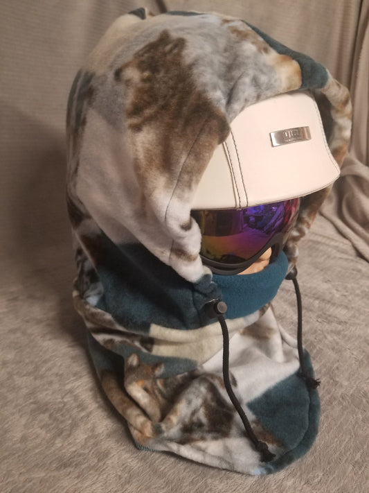 Wolf Colorblock Print Anti Pill Large Fleece Ski Helmet Cover