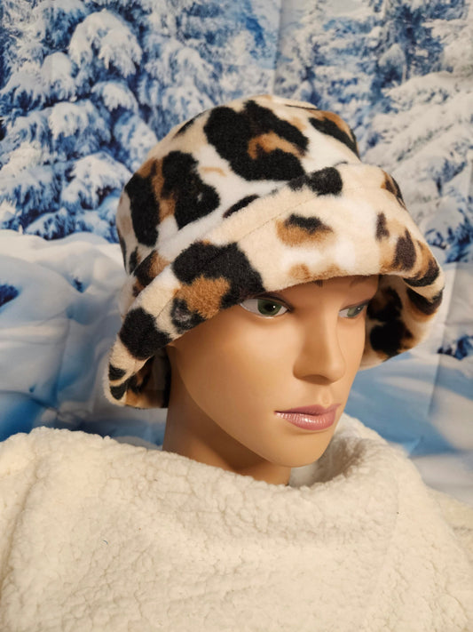 Big Cat Spots on White Beige Fleece Winter Flapper Hat