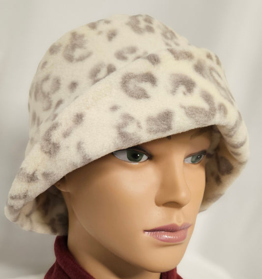 Natural Cheetah Spots Anti Pill Fleece Winter Flapper Hat