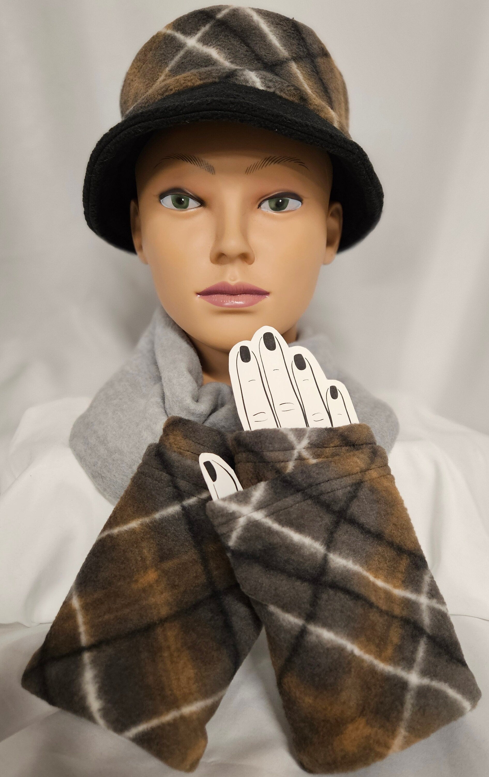 Brown Plaid Anti Pill Fleece Winter Rosie Cap