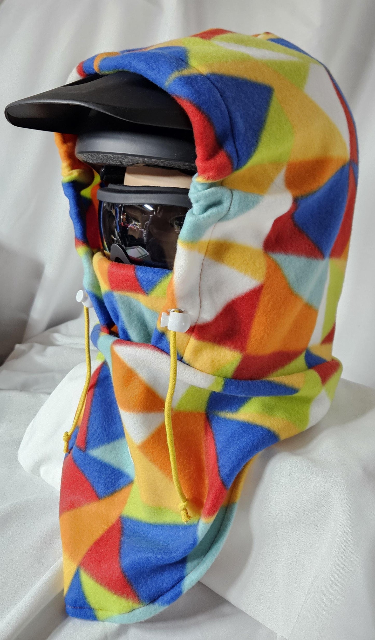 Rainbow Geo Print Blizzard Fleece Ski Helmet Cover Pattern 2