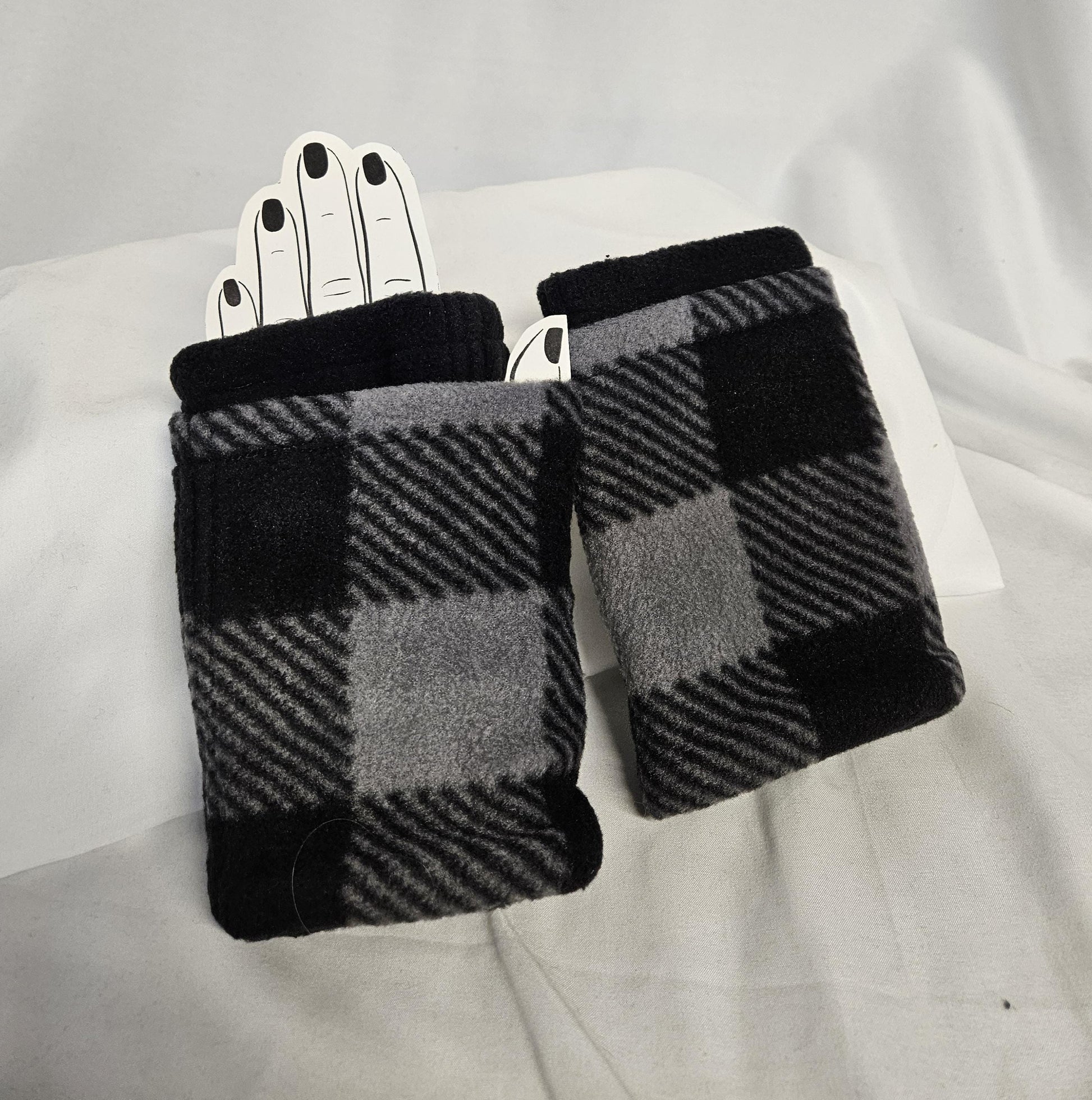 Black and Gray Buffalo Check Fleece Fingerless Gloves; Fleece Fingerless Gloves Winter Warm Half Finger Gloves Half Mitten, texting gloves
