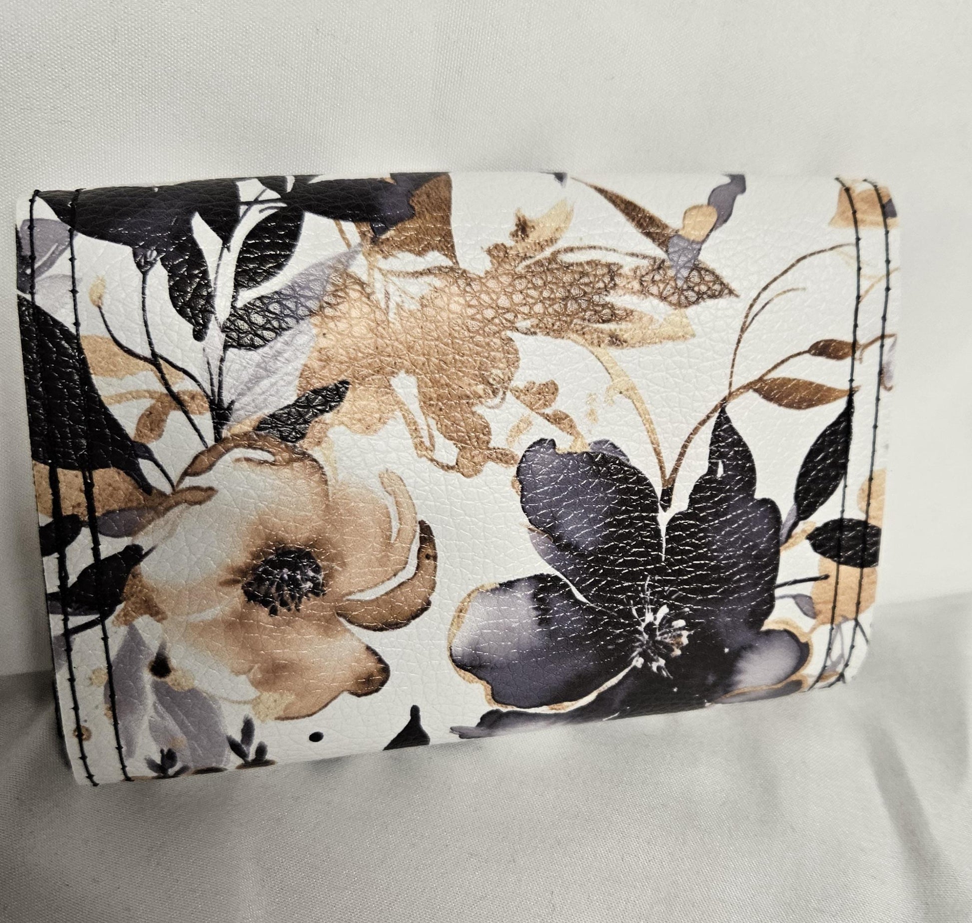 Credit Card Accordion Wallet – Magnetic Snap Closure – Compact Accordion Card Holder fall flowers vinyl wallet