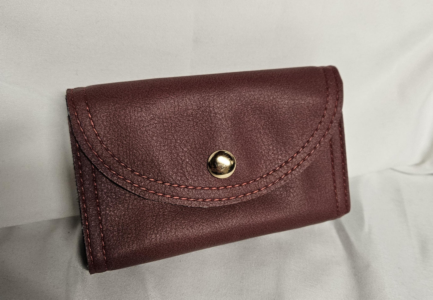 Credit Card Accordion Wallet – Magnetic Snap Closure – Compact Accordion Card Holder soft brown vinyl