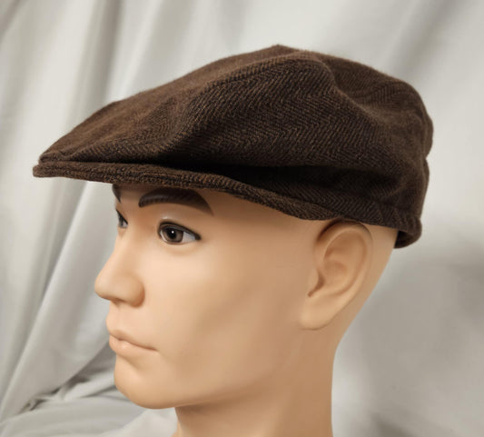 Brown Large Tweed Print Flat Cap, golf cap, ivy cap, Gatsby, driving cap, sixpence, duckbill, flat hat and paddy cap lined in black material