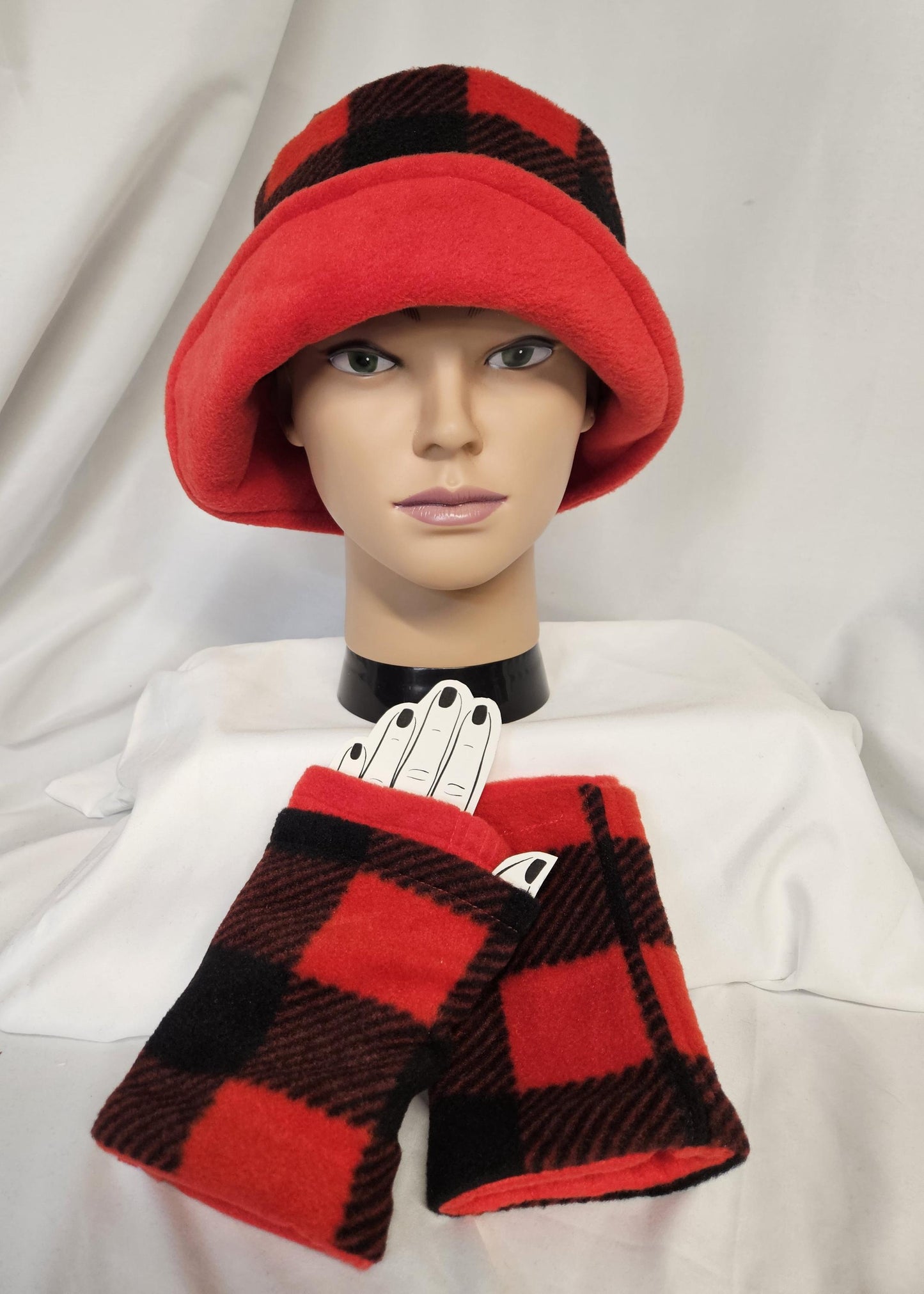 Red and Black Bufflao Check Fleece Winter cloche, Ladies cloche hat, right side flapper hats, Left side flapper hats, vintage winter hat