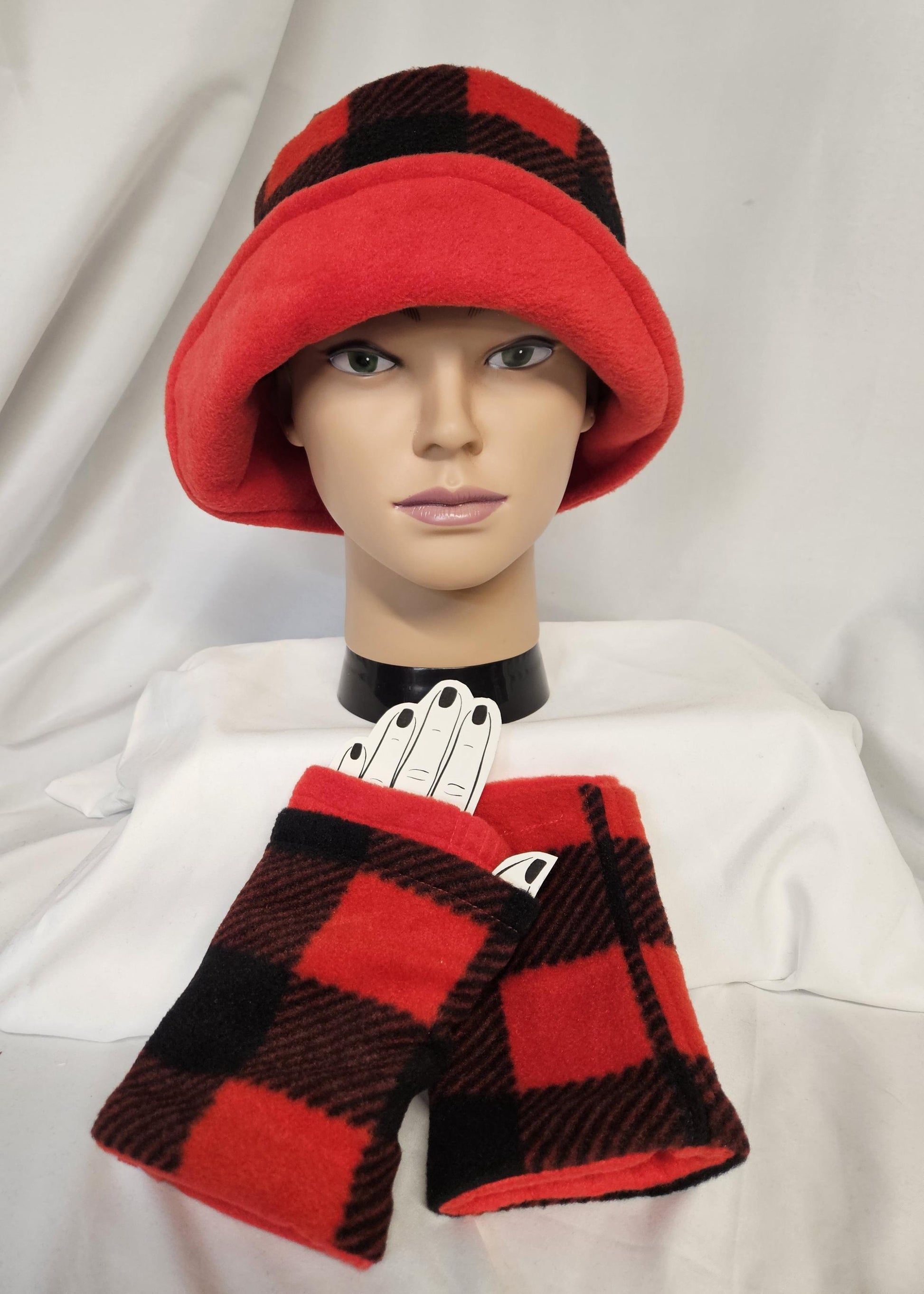 Red and Black Bufflao Check Fleece Winter cloche, Ladies cloche hat, right side flapper hats, Left side flapper hats, vintage winter hat