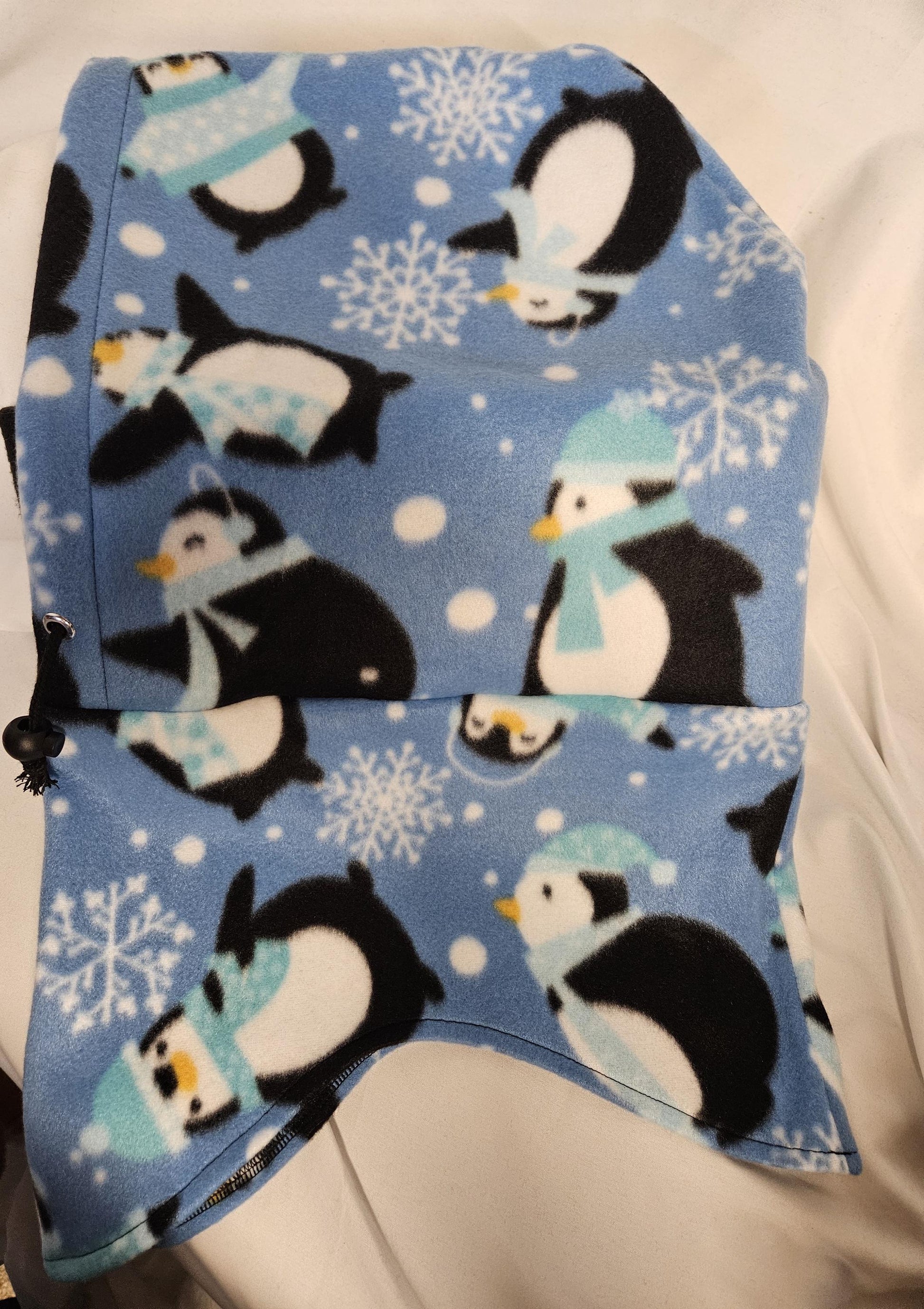 Pinguin Print Large Fleece Ski Helmet Cover