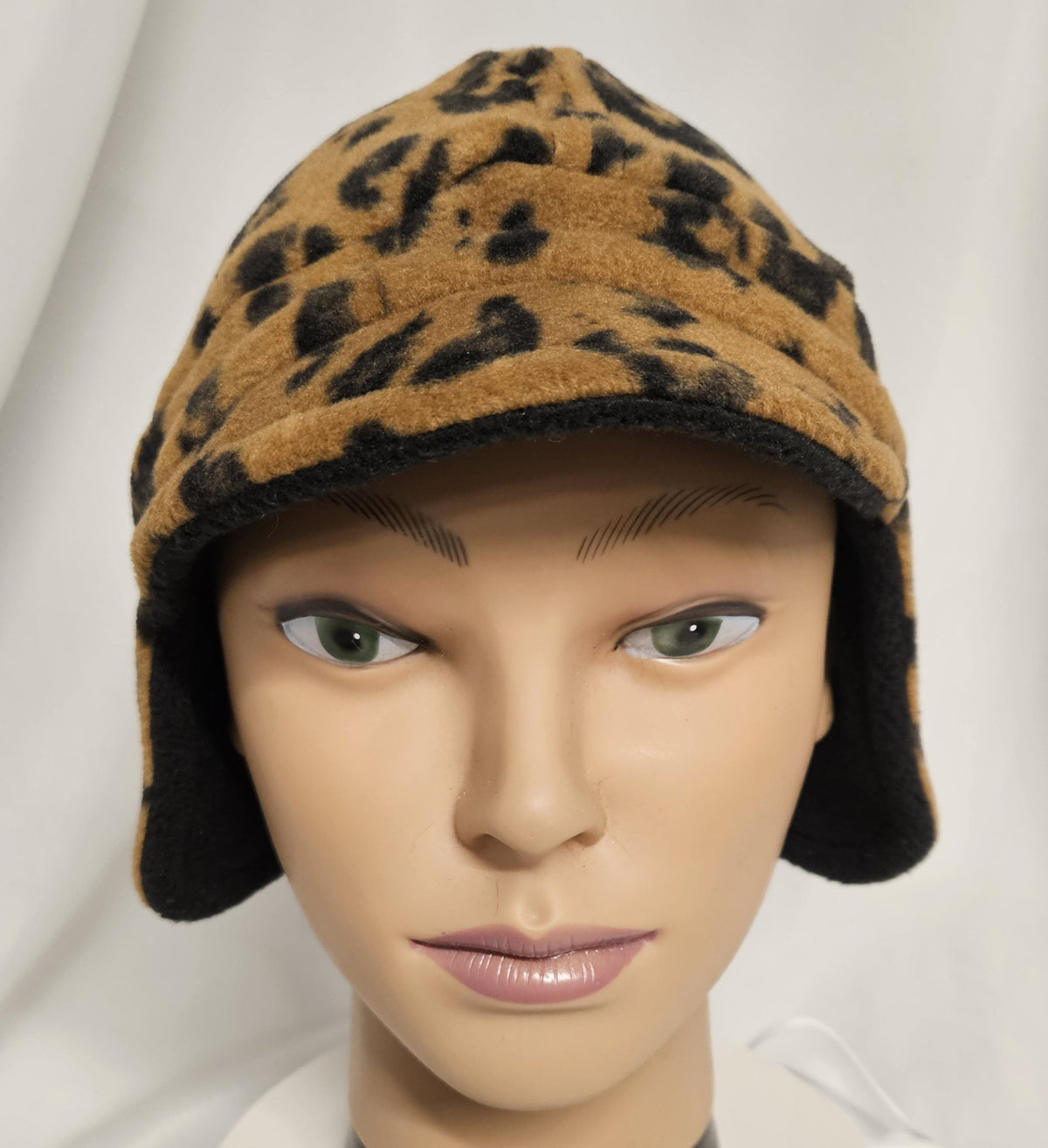 Cheetah print Winter Cap with Visor: Fleece Winter Cap with Visor, unisex with ear protection, Large Size 23.5" circumference