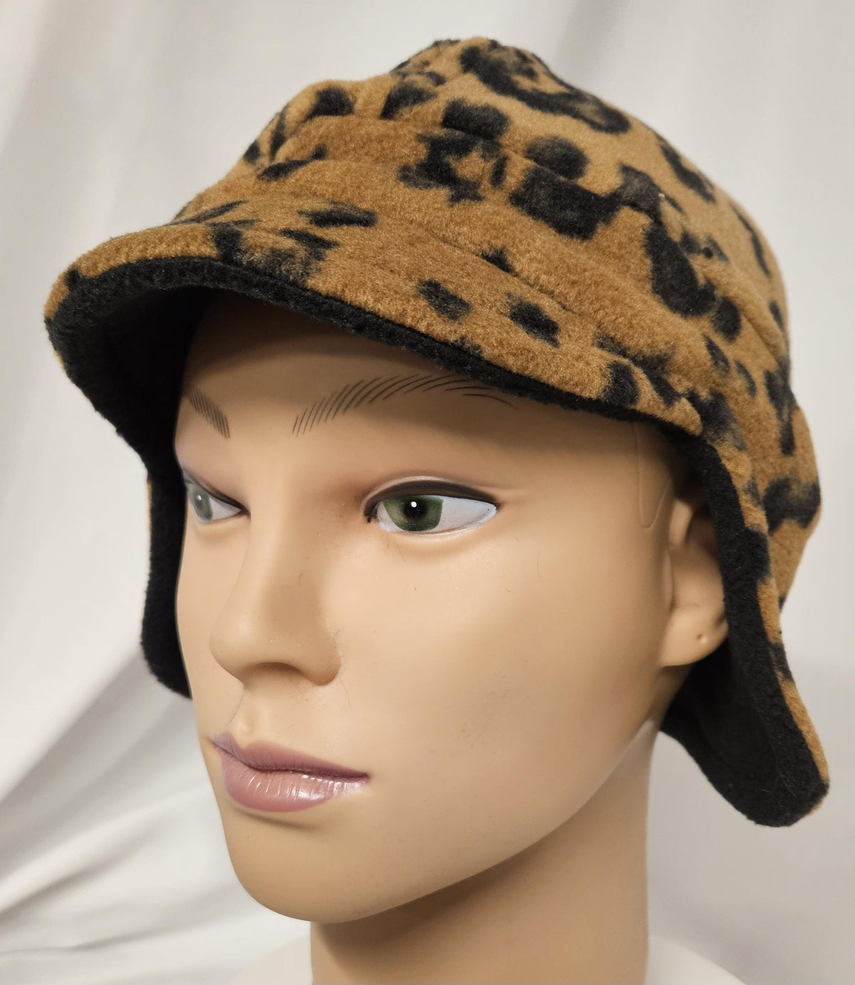 Cheetah print Winter Cap with Visor: Fleece Winter Cap with Visor, unisex with ear protection, Large Size 23.5" circumference