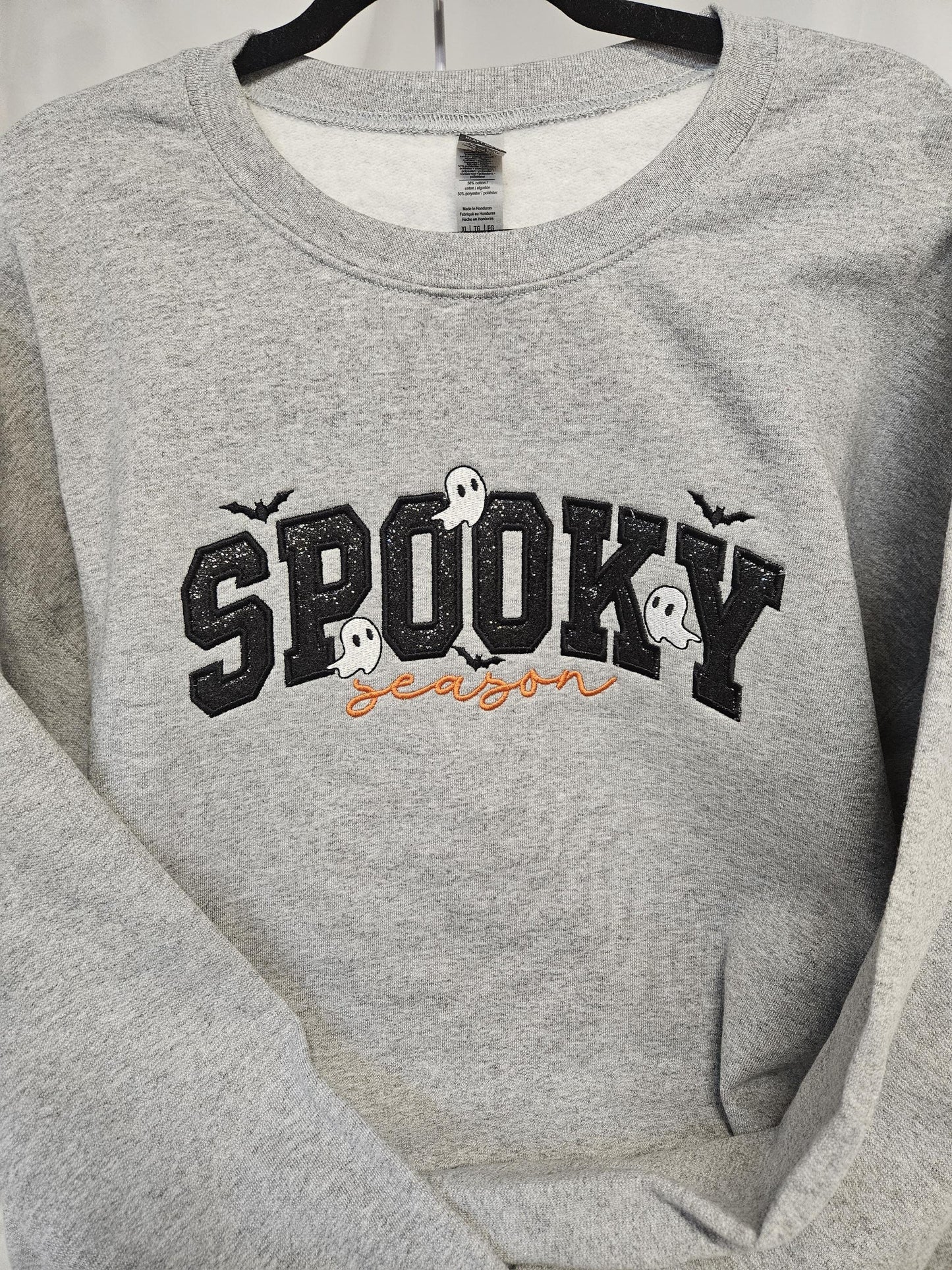 Spooky Season Embroidered Halloween Sweatshirt – Ghost Appliqué Crewneck – Cozy Fall Pullover